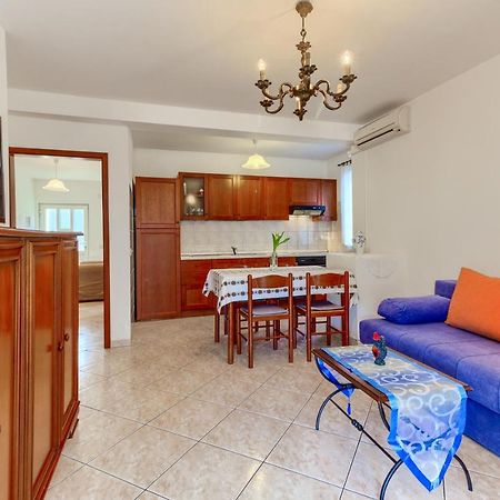 Villa Vittorio เซเกต วรันยีชา ภายนอก รูปภาพ