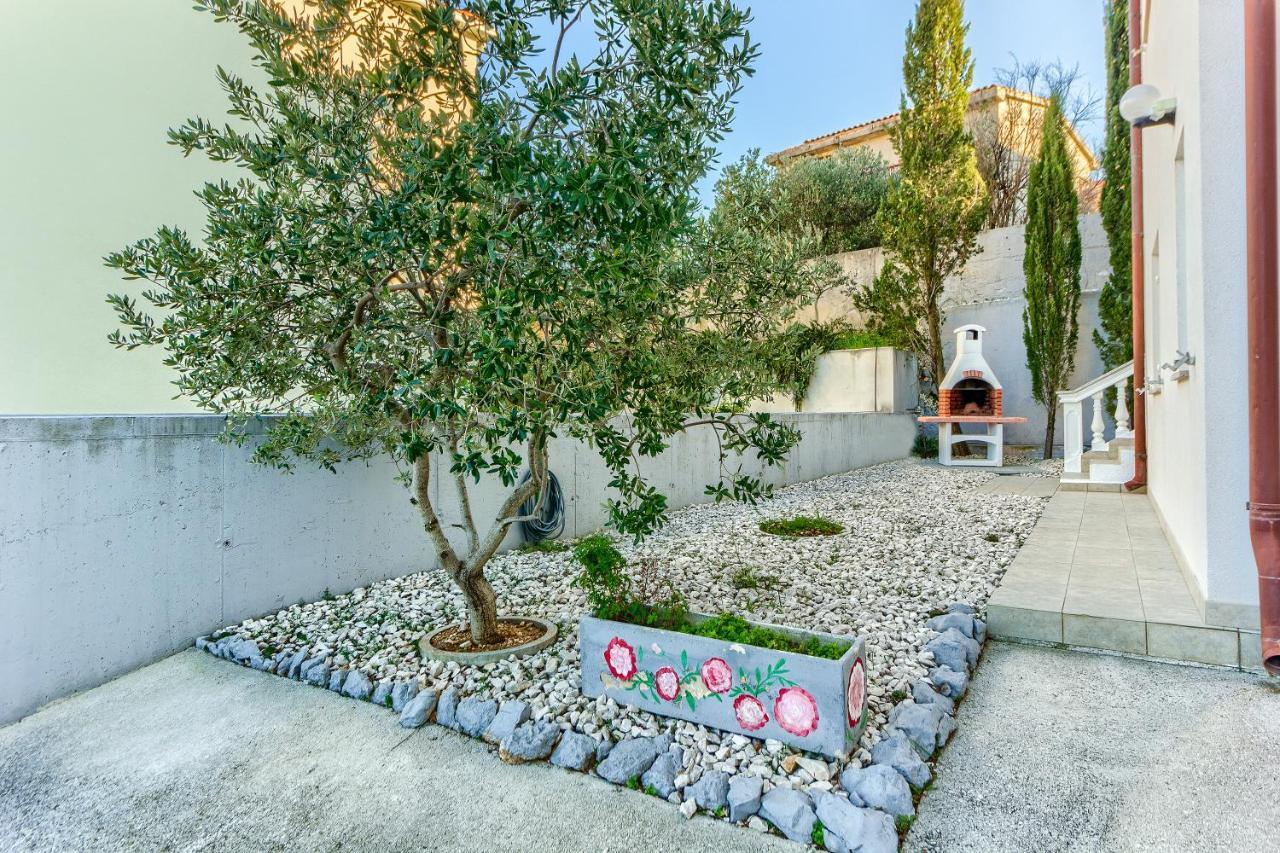 Villa Vittorio เซเกต วรันยีชา ภายนอก รูปภาพ