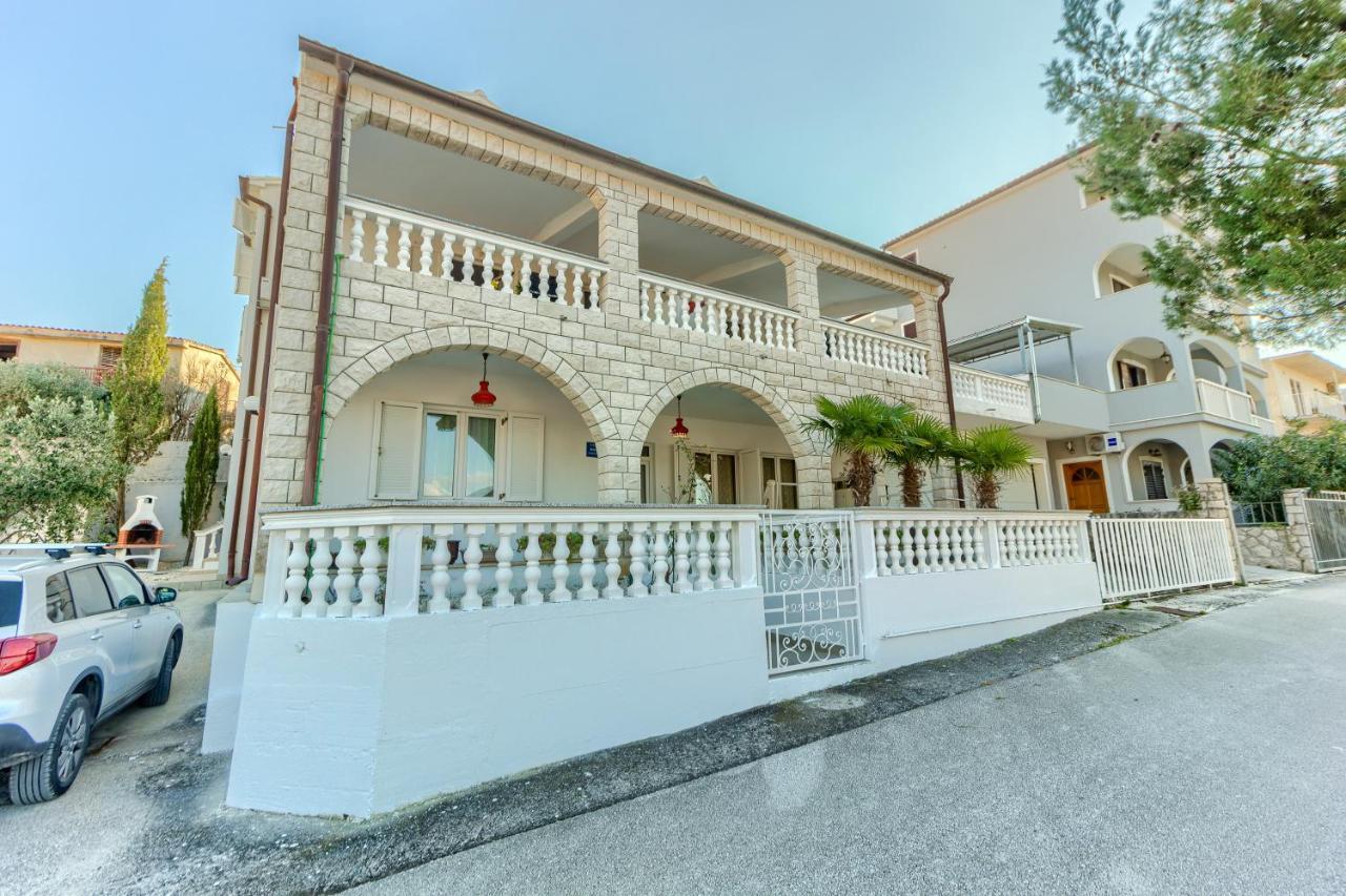 Villa Vittorio เซเกต วรันยีชา ภายนอก รูปภาพ